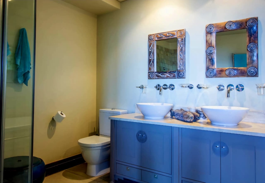 8 Bedroom Property for Sale in Oubaai Western Cape